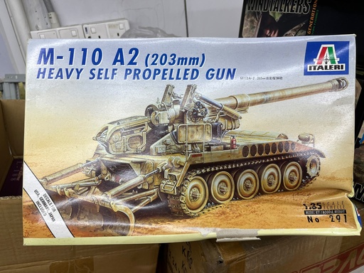 [IT-802918] 外盒 濕水 處理價 Italeri 1/35 USA M110A2 Heavy Self-Propelled Gun